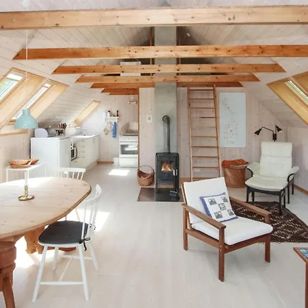 2 Bedroom Pet Friendly In Samso *